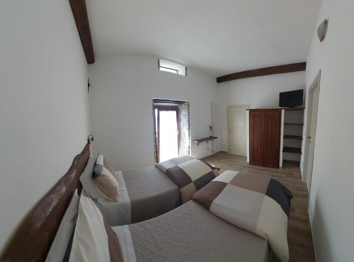 B & B Giu & Dany Bruscoli Bagian luar foto